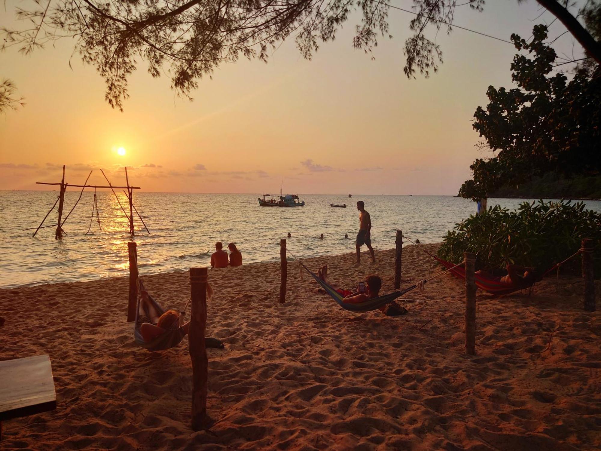 Paradise Sunset Beach Koh Rong Sanloem Dış mekan fotoğraf
