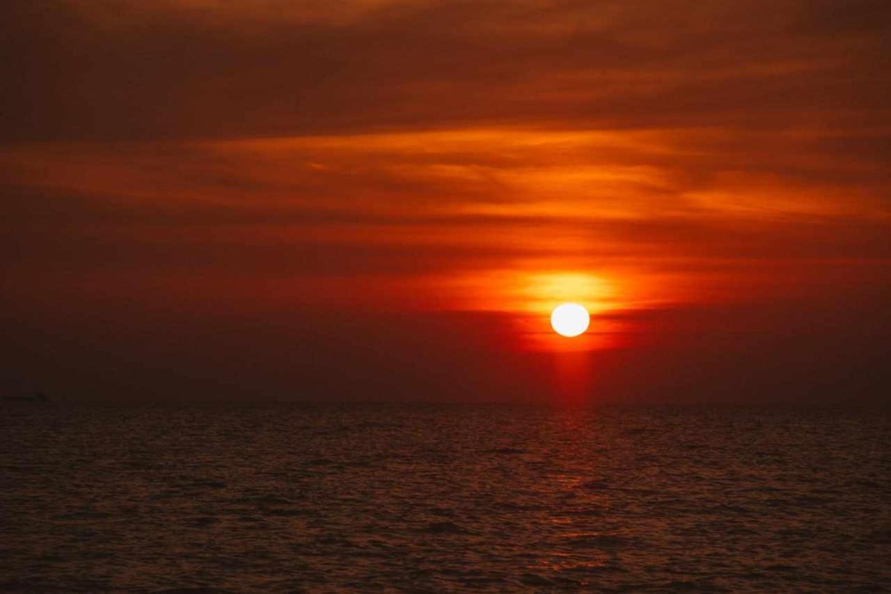 Paradise Sunset Beach Koh Rong Sanloem Dış mekan fotoğraf