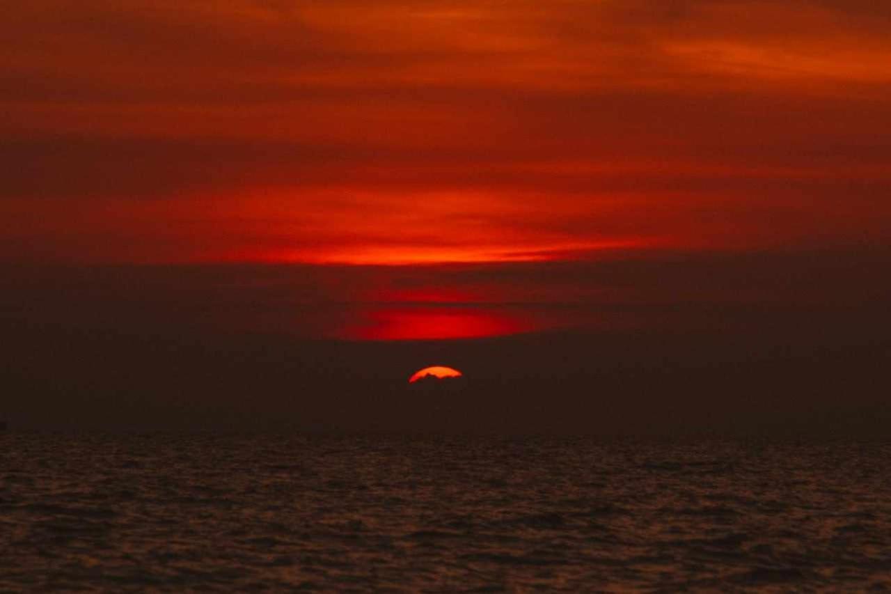 Paradise Sunset Beach Koh Rong Sanloem Dış mekan fotoğraf